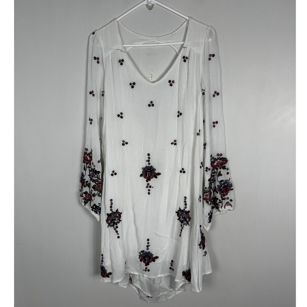 Free People Bell Sleeve Bohemian Dress White Burgundy Embroidered Sz Large Boho - Picture 15 of 16
